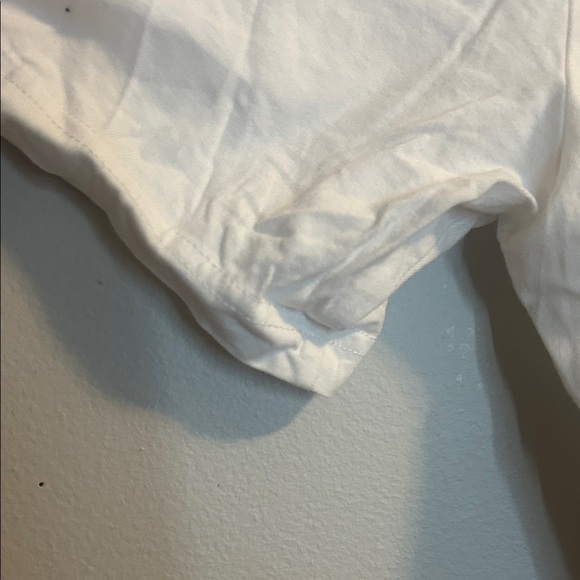 Levi's White Short Sleeve Tee with Logo - Picture 6 of 9